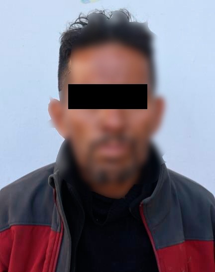 CivilReporte's tweet photo. Policía Municipal detiene a una persona por el presunto delito de robo
https://t.co/h4WDLX6HhC https://t.co/UK3BlrYRyD