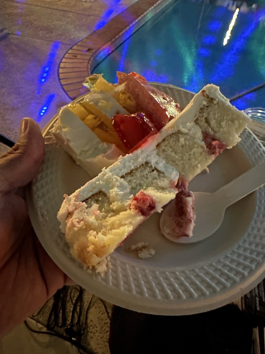 move_2thegroove's tweet photo. Late post. May 23, 2026. A big thanks to Eddie and his wife for hiring me to dj for their daughter and her graduation. Also, very good to see my best friend Ramón, Gabe, and his wife Veronica. https://t.co/ArYFHgtxh2