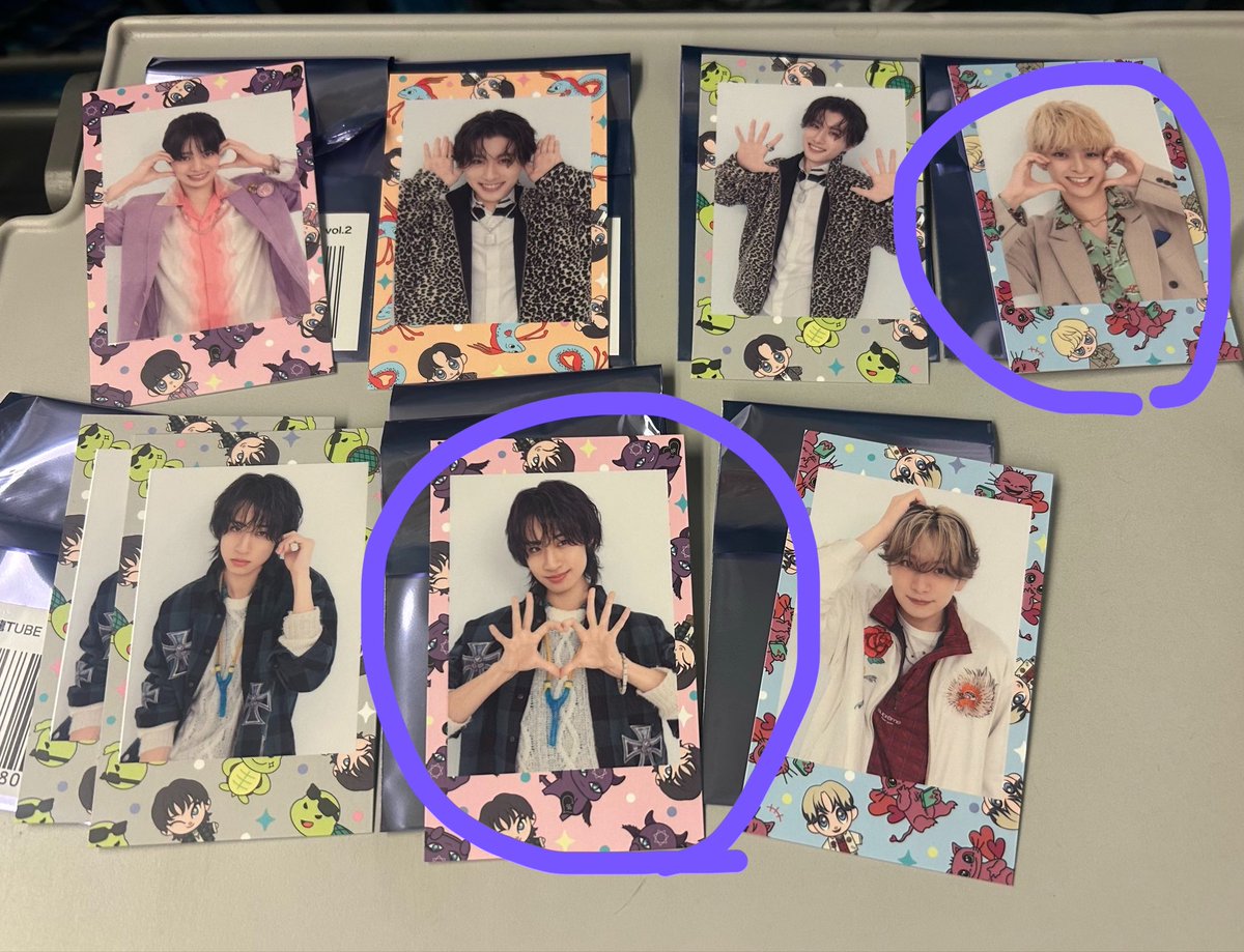 _mc_00_'s tweet photo. @mochi_ryu15 ご連絡ありがとうございます。交換可能です。
こちらの2種求めているのですが、どちらかと圭吾交換、どちらかを定価買取 などは可能でしょうか･･･？
難しいご提案かと思いますが、ご検討お願いいたします。 https://t.co/DBxRv1eEb5