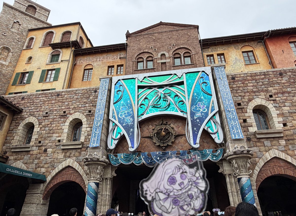 anfaTK's tweet photo. TDSにきたカミーラとイタリア案内するデンかが https://t.co/Ca8Tqperpc