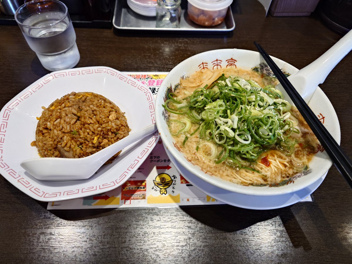 junall0859's tweet photo. 久しぶりに来ました😄勝利のラーメン🍜 https://t.co/sBdXYCcFm5