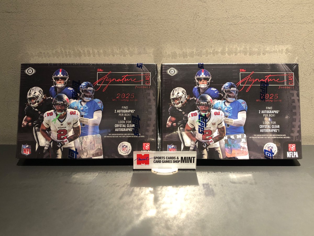 mintDS0519's tweet photo. 【ミント大丸心斎橋店】

🏈 NFL 2025 TOPPS SIGNATURE CLASS FOOTBALL HOBBY

本日入荷しました！

BREAKER WEEK対象商品になります。お1人様1日1BOXまでの購入制限がございます。

商品詳細はこちら↓
https://t.co/kxixmlnYBI【製品情報】🏈-nfl-2025-topps-signature-class-football-hobby/ https://t.co/6ZWFljlcyN