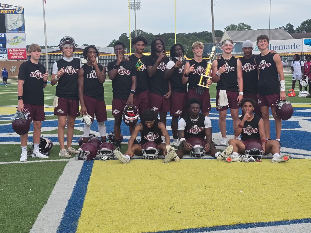coachofpdc's tweet photo. SAU 7on7 Champs! Proud of these guys, we went 7-0 on the day and out scored our opponents 238-48! @SAUFootball &amp; @CoachBradSmiley do a great job running this event! #Benton💪🏼 #BentonSouth #LetsRide @BentonTDClub https://t.co/1sGeFH2YwM