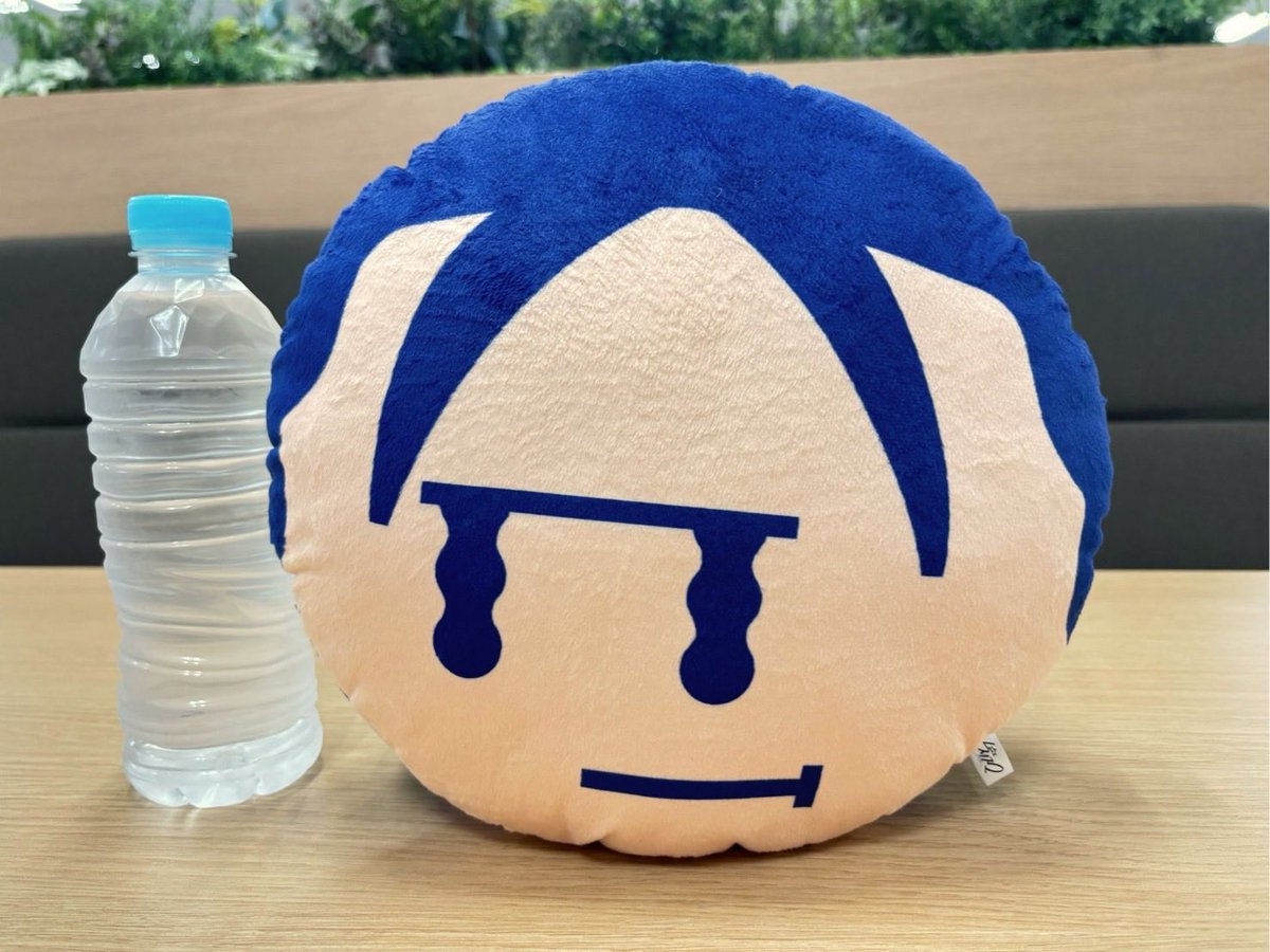 カリスマ【公式】 tweet media