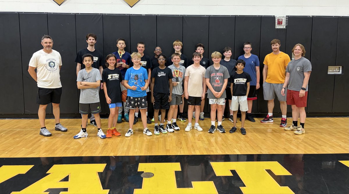 FZEhoops's tweet photo. Thank you to everyone who attended our Summer Basketball Camp! We had a great week of learning, improving, competing, and having fun. We appreciate all the players and families who made it such a success! 🏀🦁 https://t.co/O7PvK5A6Lm