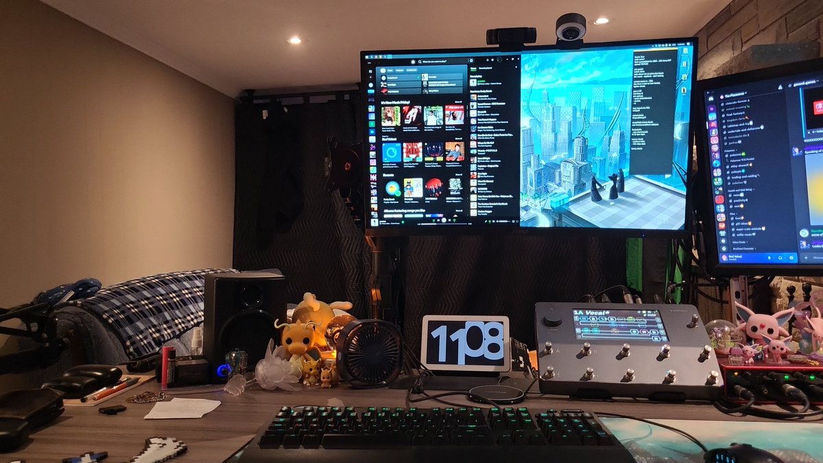 RedVelvetNite's tweet photo. Goodnight, sweet prince.
Minus 1 screen looks so naked

I'll open it up eventually but for now it isssss what it isssss https://t.co/0JzeC5MD8A