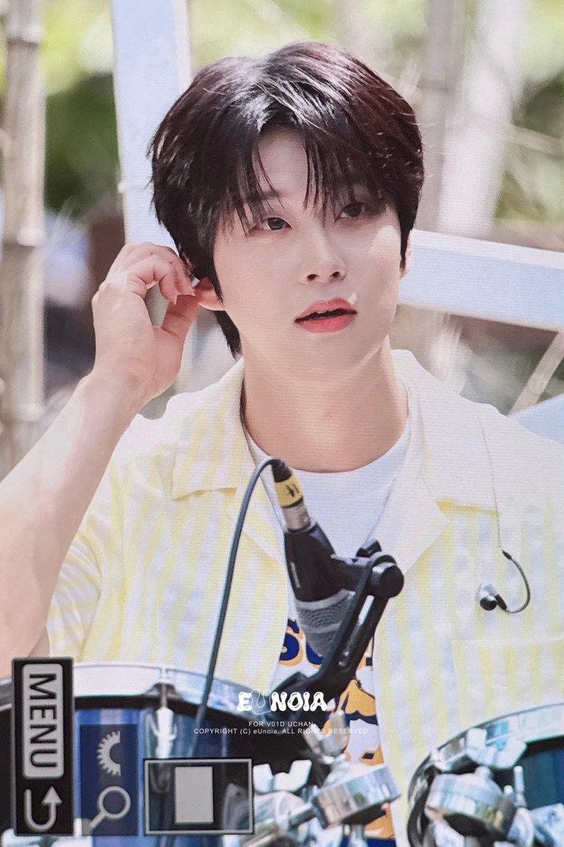 1995_eUnoia's tweet photo. 260606 자연광..🌼💛
#V01D #보이드 #UCHAN #송유찬 https://t.co/YgUbyHG8Eq