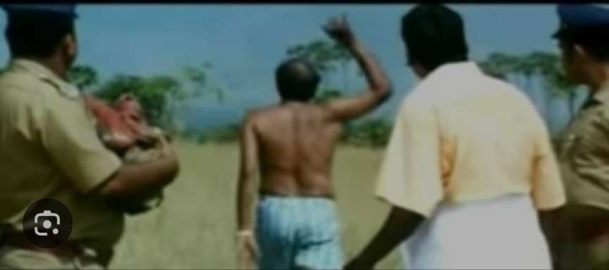 5sh101's tweet photo. Inime Twitter pakkam vantha enna serupala adinga da https://t.co/cTIhbFShwM