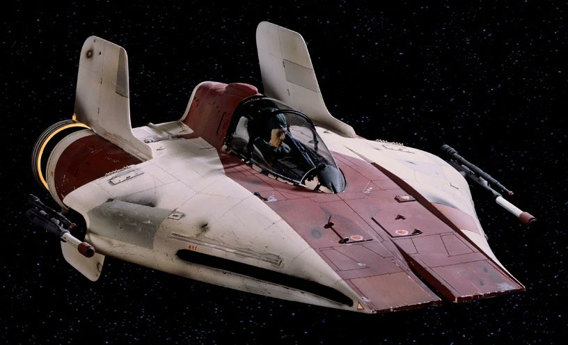 GoldRoseNET's tweet photo. Imperials asleep, post RZ-1 A-Wing https://t.co/nbtE0mznBU