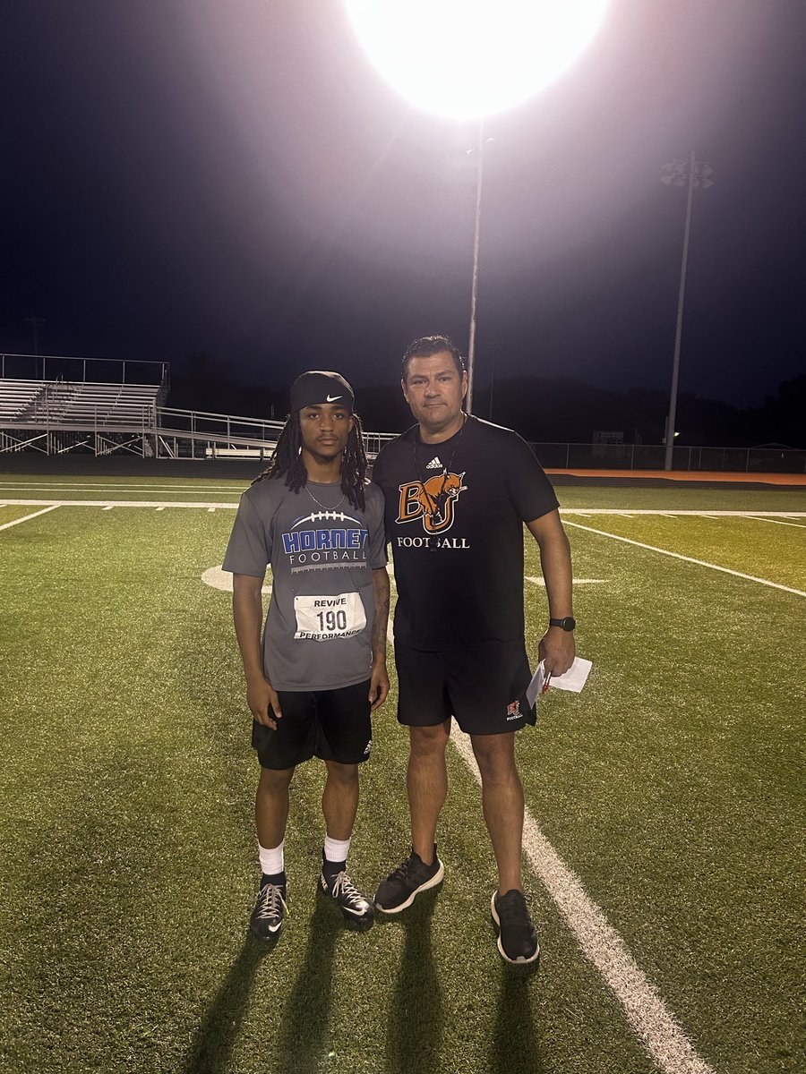 BrandonLGunn's tweet photo. Thank you Coach for the opportunity today! I learned a lot and enjoyed competing at camp.@CoachMRegalado https://t.co/O4eVtpFHrd