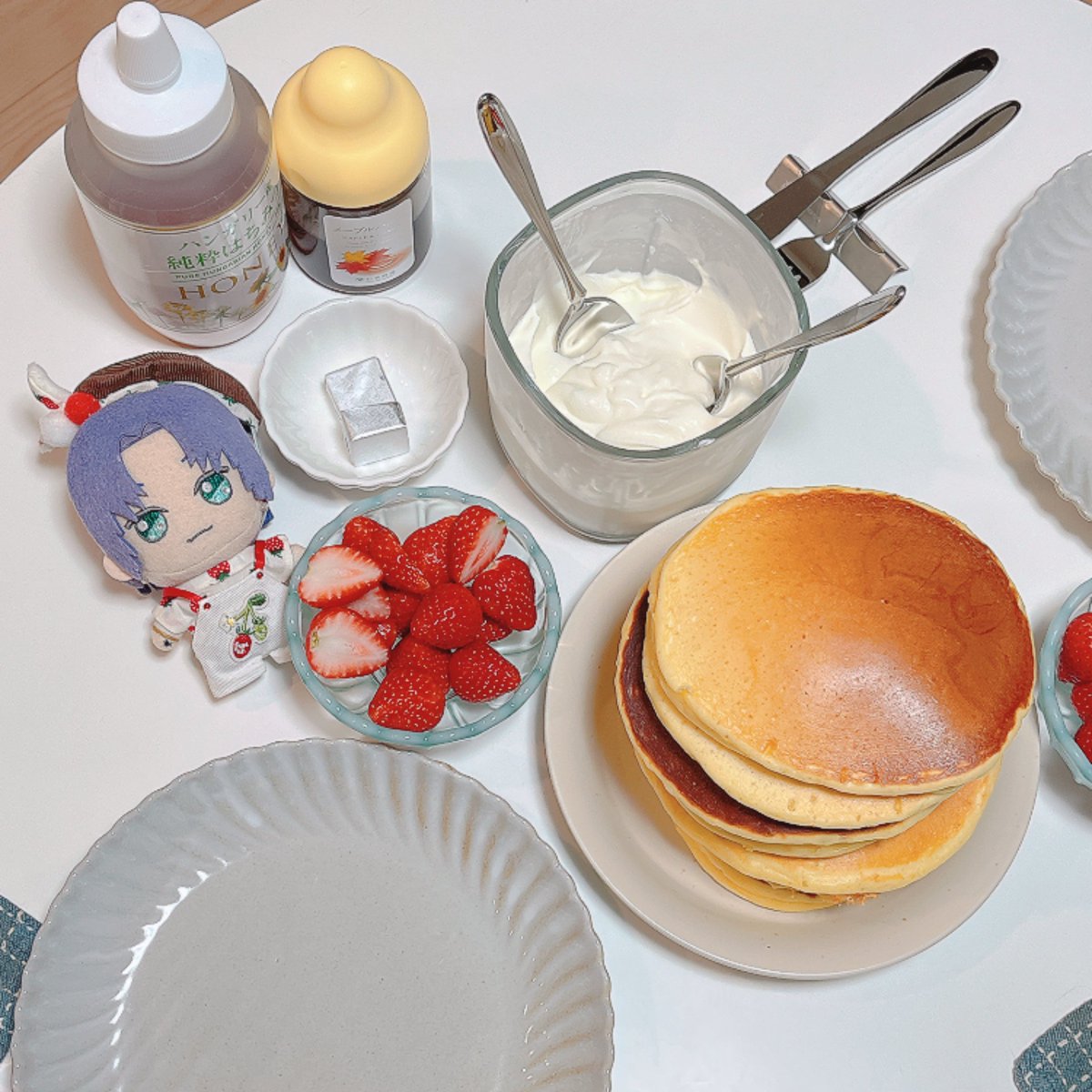 EverydayMurrnui's tweet photo. １週間頑張ったからパンケーキパーティーを開催するよ𓌉🥞𓇋 https://t.co/2DfdfzC57I