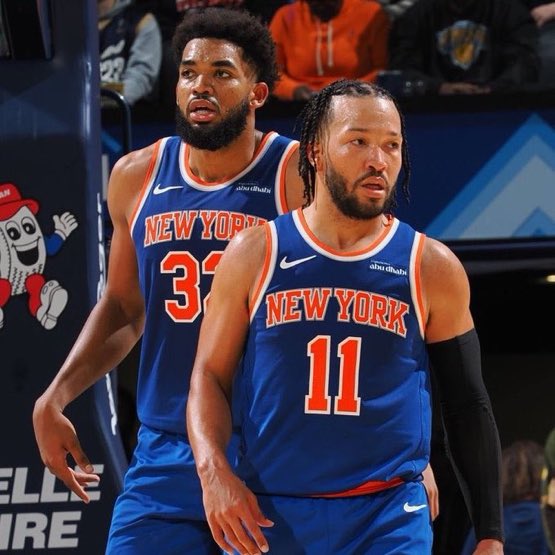Sleeper_Hoops's tweet photo. The Knicks are the third team in NBA Finals history to win both Game 1 and Game 2 on the road.

The other two teams? 

1995 — Rockets win NBA Finals 
1993 — Bulls win NBA Finals 

Two more wins. https://t.co/WNKGGoFZgt