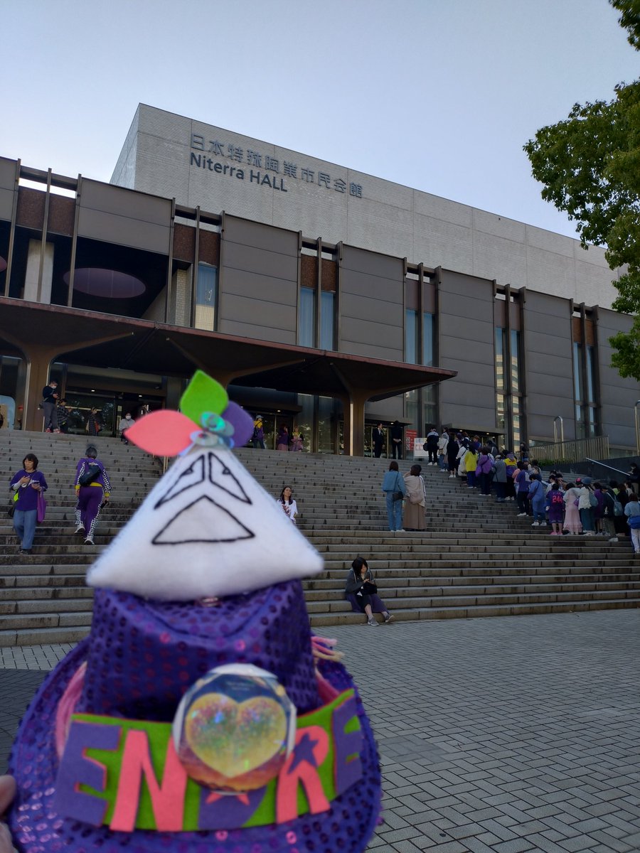 RUSYANABUTUZOU's tweet photo. 駆け抜けたな〜NewChapter💜🎶
2026年めっちゃFunkしたくて、音を楽しむLIVEそのものだった
何度も生きたくなってしまった

記念日は子供が大画面でFunkしてるのそこそこの尺割いて映して下さり思わず私はフリーズ...相変わらずの情けなさwめっちゃFunkしてたのにw

ありがとう🙏
.ENDRECHERI.Funk🌈 https://t.co/obAVhmCgwz