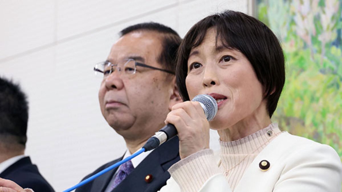 Tanakaseiji14's tweet photo. 共産党、衆院比例45議席削減に大激怒
「国民の声が届かなくなる！許さない！」

共産党！
パニック！ https://t.co/h0cUIuLQn4
