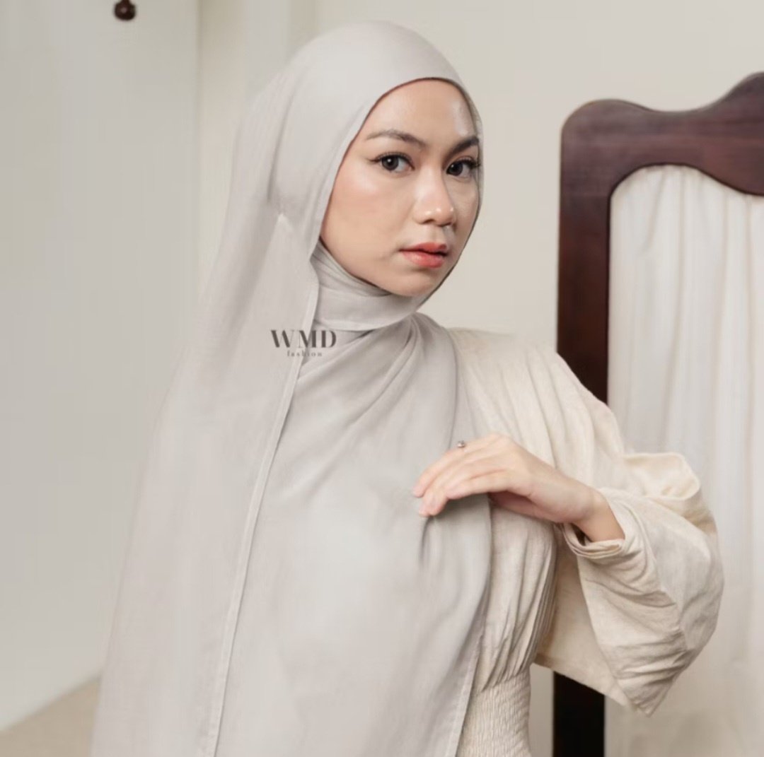 flufflesky's tweet photo. wts pashmina ada WMD viscose warna stone 55k, pashmina voal jasmine (light grey) 45k
pengiriman dari tangerang, bisa toko oren #zonauang #zonabu #zonaba https://t.co/9N5Z7uHfFH