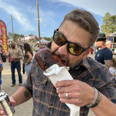 epstancer's tweet photo. #NewProfilePic https://t.co/9HwhrA5gDN