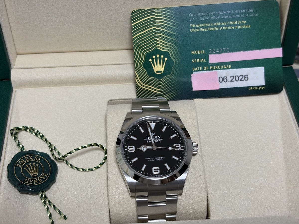 macchadayo's tweet photo. ようこそ我が家へ

＃ROLEX
＃エクプローラ1 https://t.co/Nws6hsmwQ7