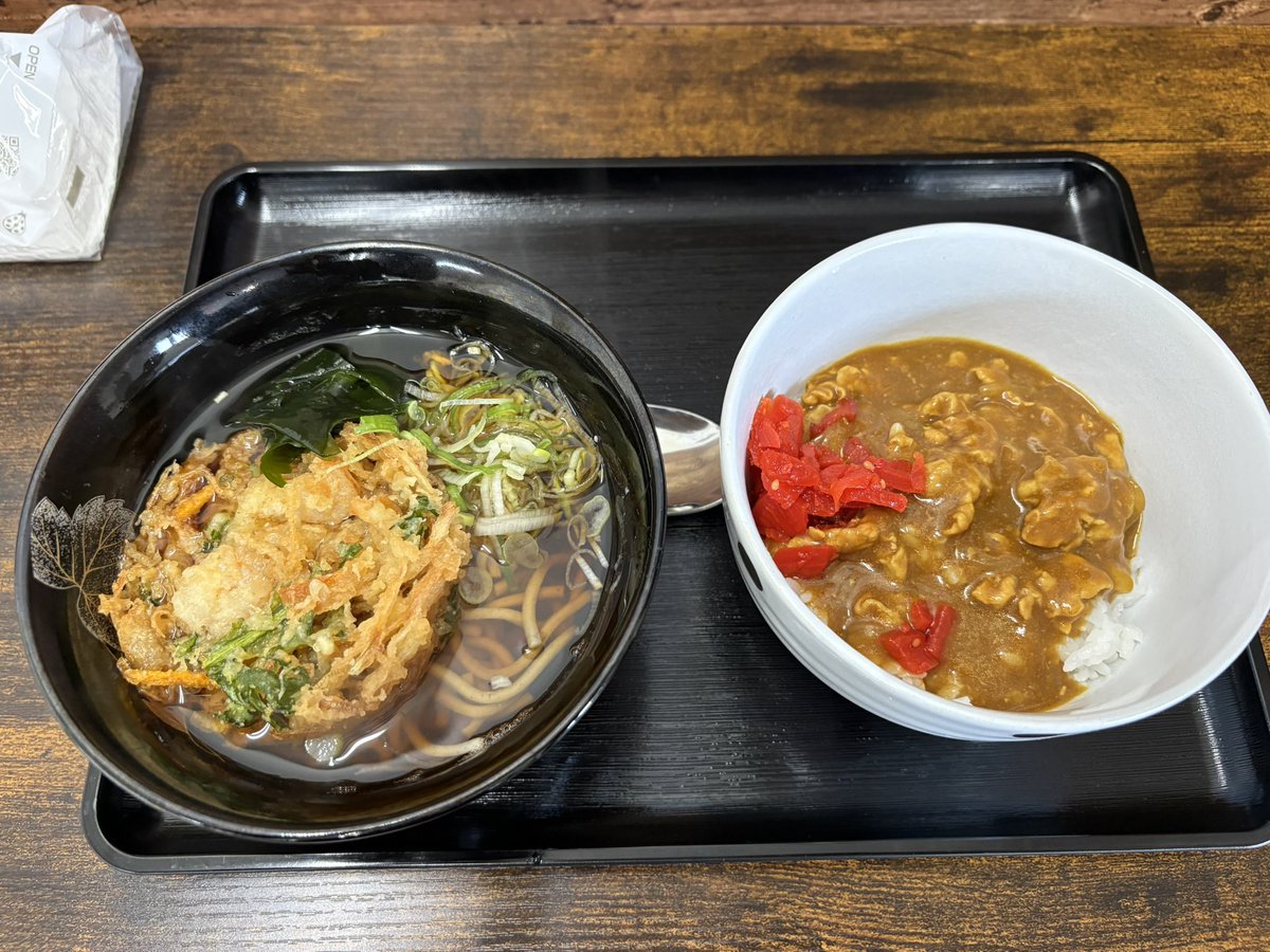 124sp's tweet photo. 本日のランチ
金町　釣具ナオエ　ふたば亭
かき揚げ蕎麦＆ミニカレー丼セット

昔、自分バイトしてました！！
約20年ぶりの訪問
自分の事、覚えていてくれました♬
釣りの話しなどしながら楽しく美味しく
お蕎麦いただきました♪
また行きまーす
#そば屋
#ふたば亭
#釣具ナオエ https://t.co/yLUB2nIdiw