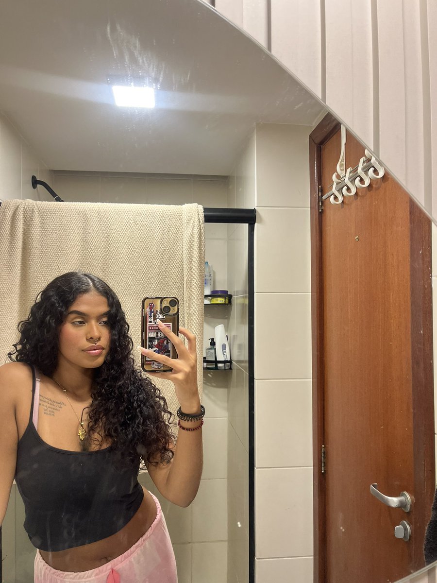 FindomCrystall's tweet photo. O seu vício em mim não tem cura, porque eu sou a única coisa real no seu mundinho 💋

goddess findom  paypig  moneyslave  humanatm cashslave • https://t.co/eVOhwtA8n2