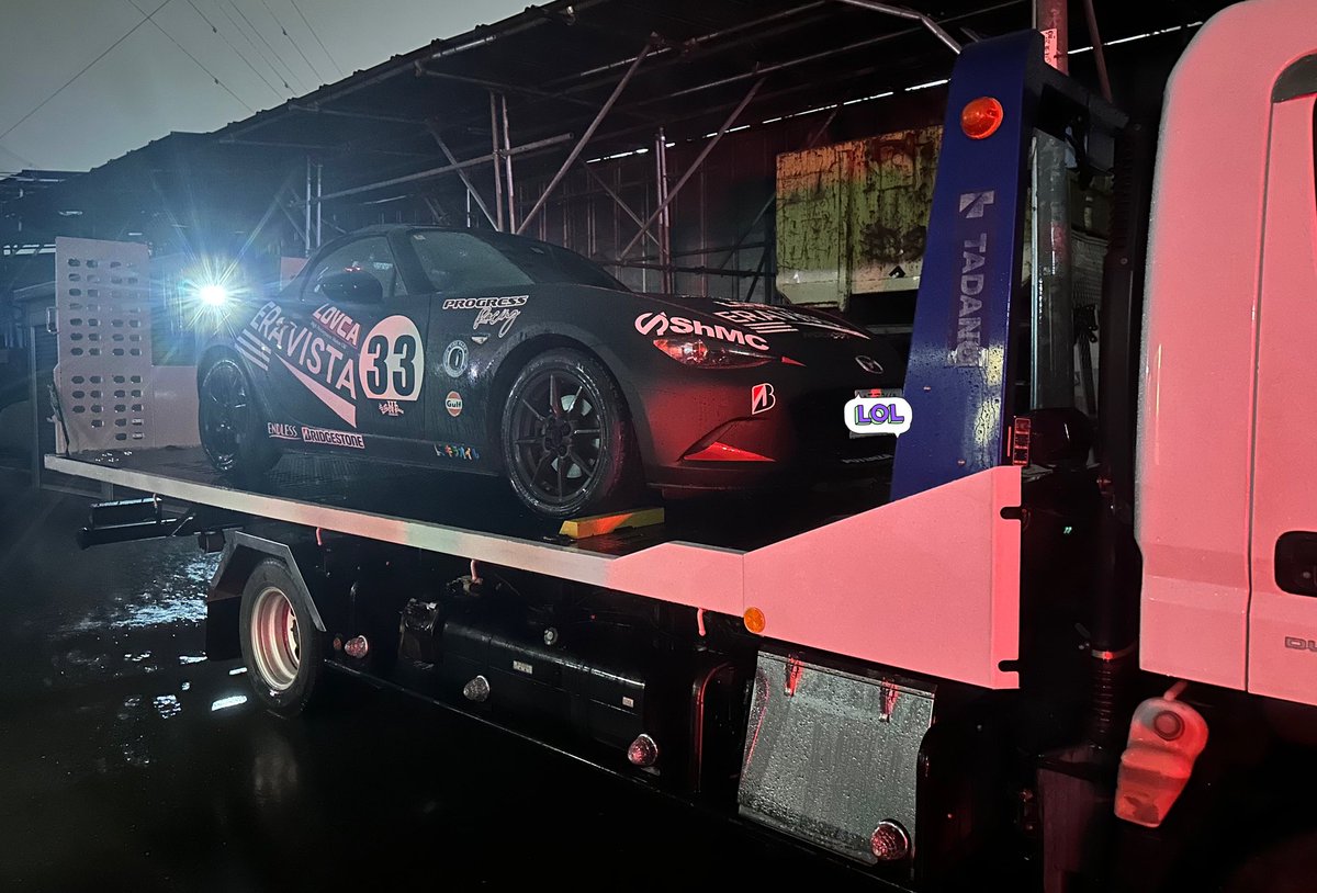 ttromori's tweet photo. 本戦より、TCレッカー @tctowtruck 様にご協賛をいただけることになりました！

神奈川を中心に、関東圏（富士くらいは余裕だそうです笑）のマシントラブルに対応してくださいます。
フルフラットのレッカーなので、スポーツカーやローダウン車も安心です。

トラブルの際や陸送はぜひお声えがけくださいませ