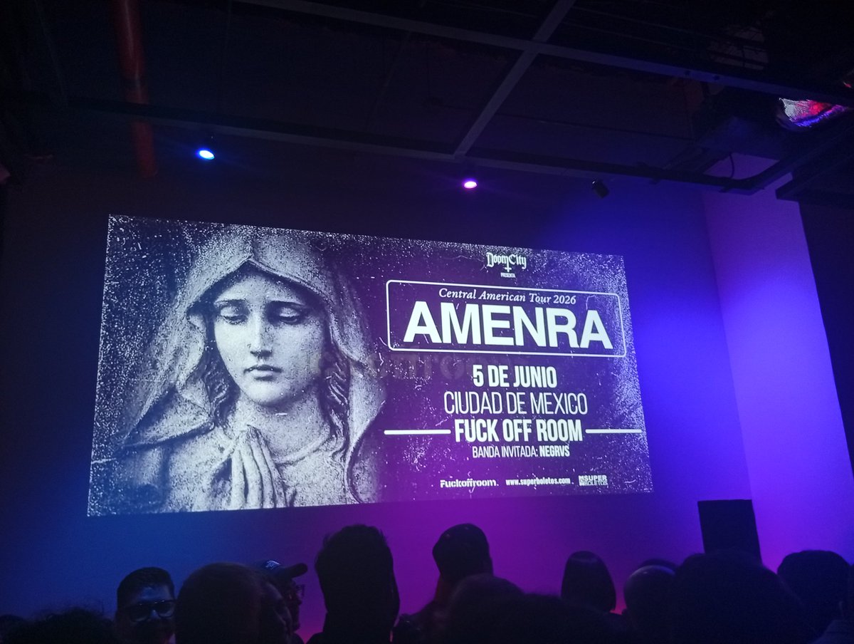 hrey18's tweet photo. #Amenra #CDMX https://t.co/iM9ChyH0yQ