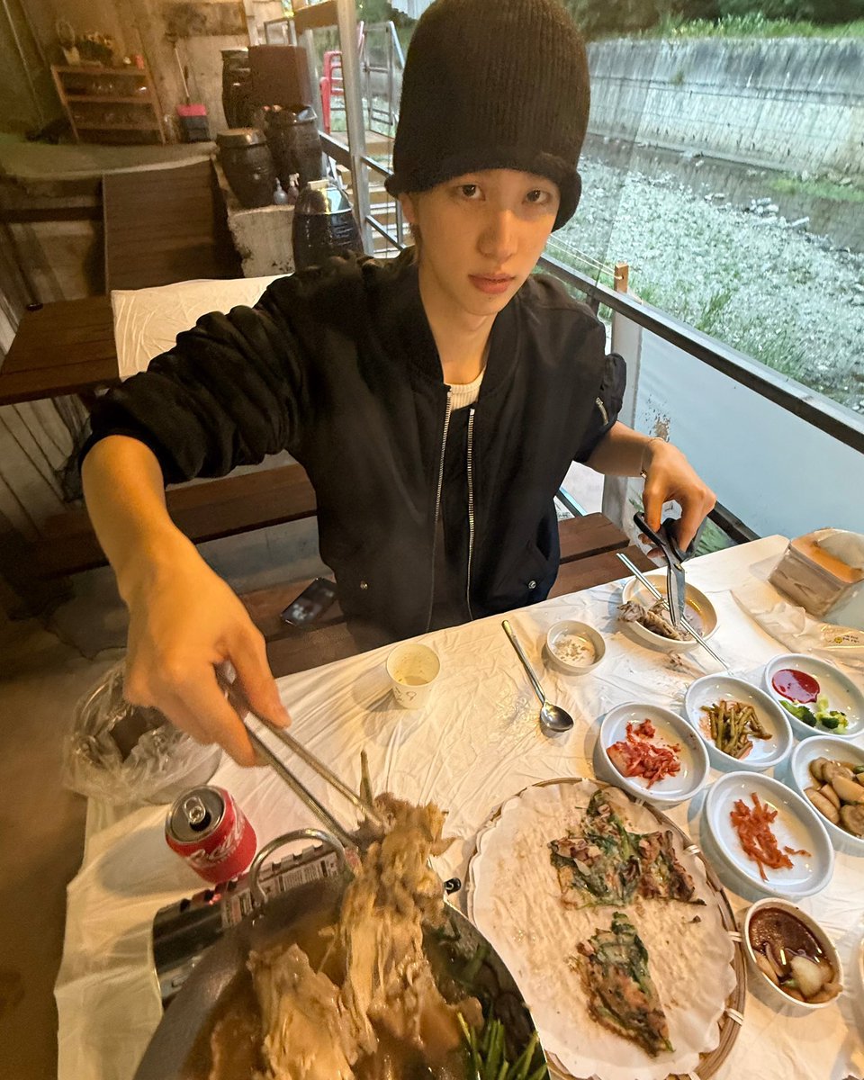 sweetdotato's tweet photo. 가짜족야림 ⠀⠀⠀⠀⠀⠀⠀⠀⠀⠀⠀진짜족야림 https://t.co/fgYf3Mca7T