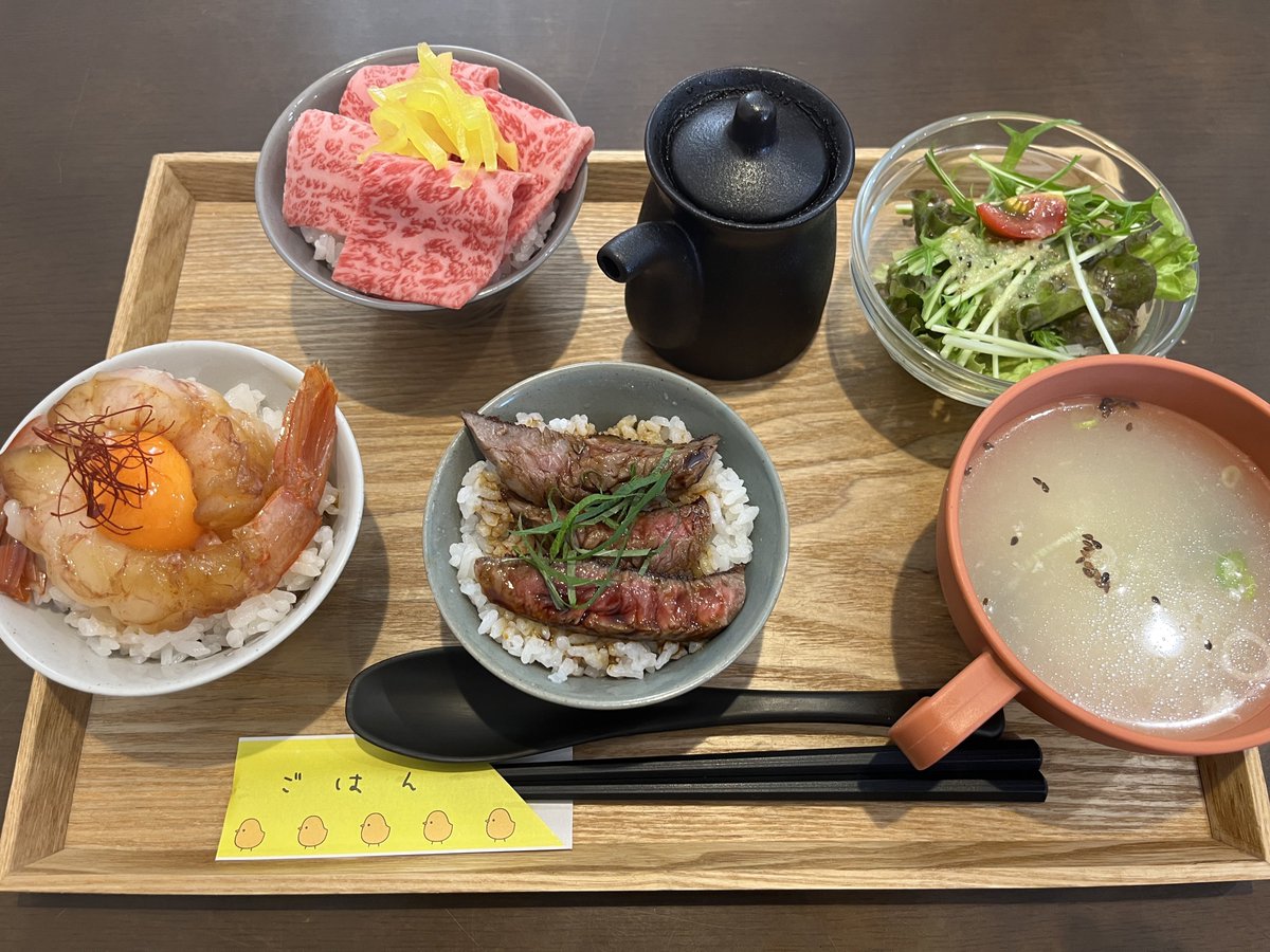tasklond98's tweet photo. 今日は三重まで出て来て精肉店が営むカフェの伊賀牛のミニ丼ランチを頂きました

美味しすぎる https://t.co/9KRE750odw