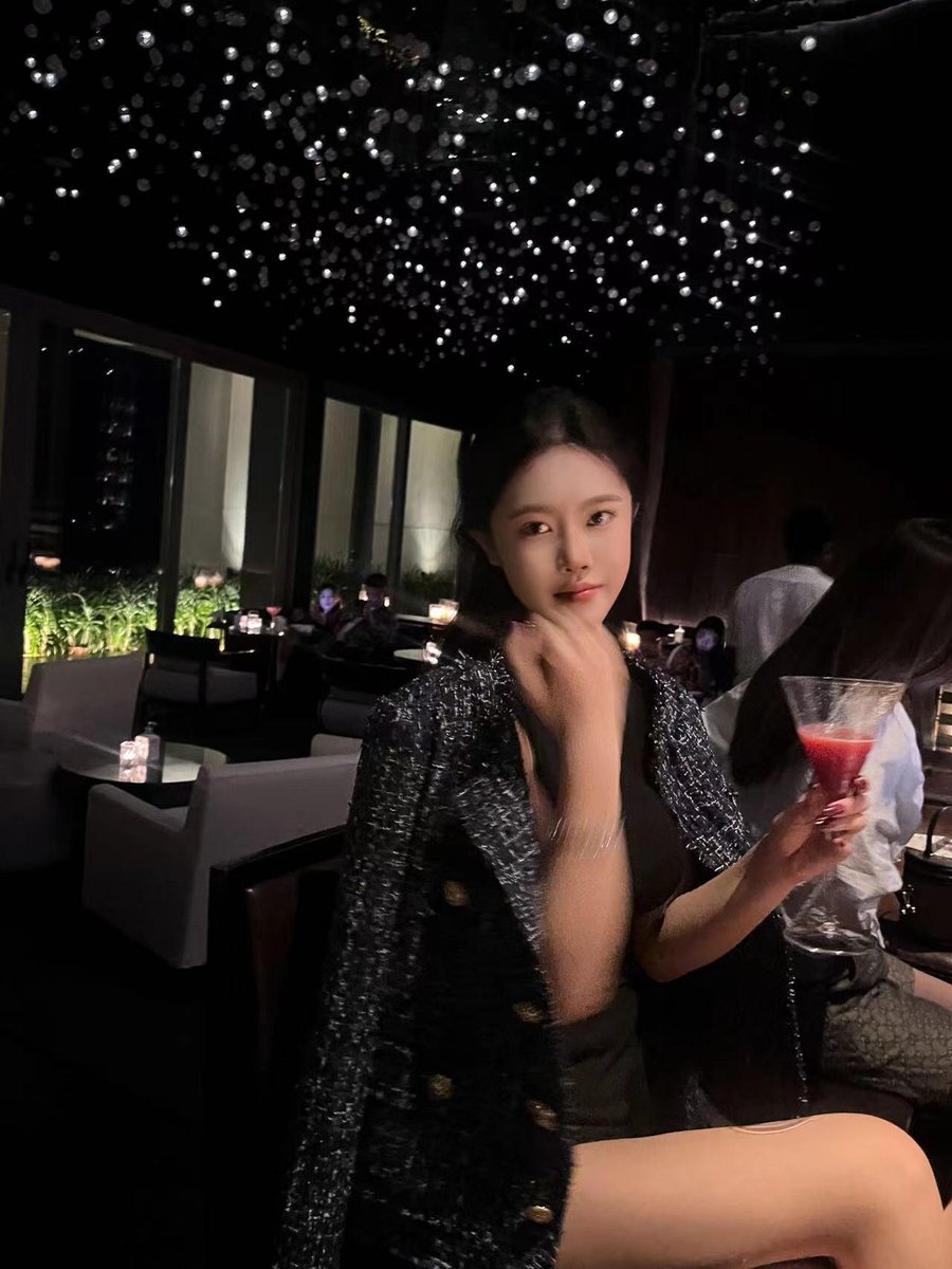su98_ping's tweet photo. If I get drunk, will you take me home? https://t.co/CreSDj1DY1