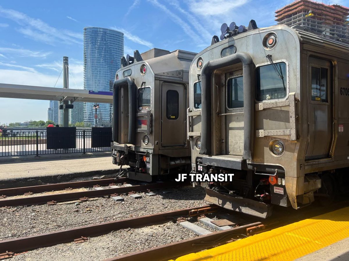JfTransit's tweet photo. Hoboken Terminal 

@NJTRANSIT https://t.co/oWtRXSV5CM