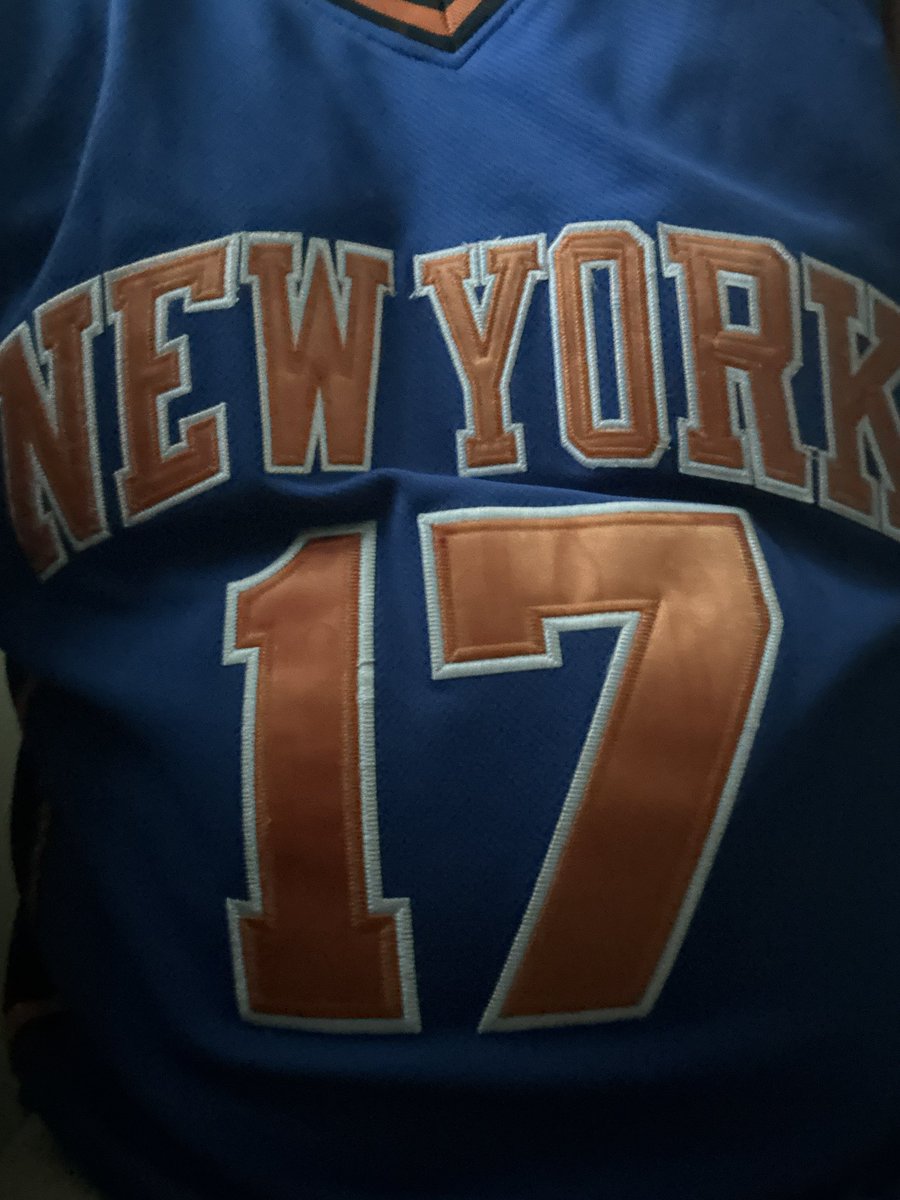 DJBLUIZ's tweet photo. @RonnieFieg Ronnie tell em! I need some Knicks shows to match my jerseys make it happen. https://t.co/2nDRPeQbeP