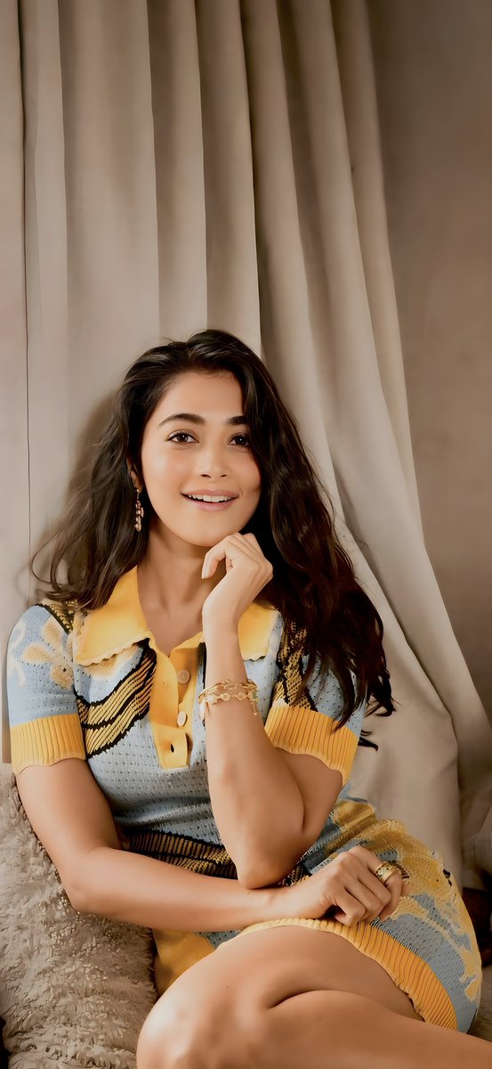 cinepixelz's tweet photo. Pooja Hegde  💖 A perfect blend of beauty and grace.

@hegdepooja  #Poojahegde #poojahegdefans https://t.co/zfkblYhg4k