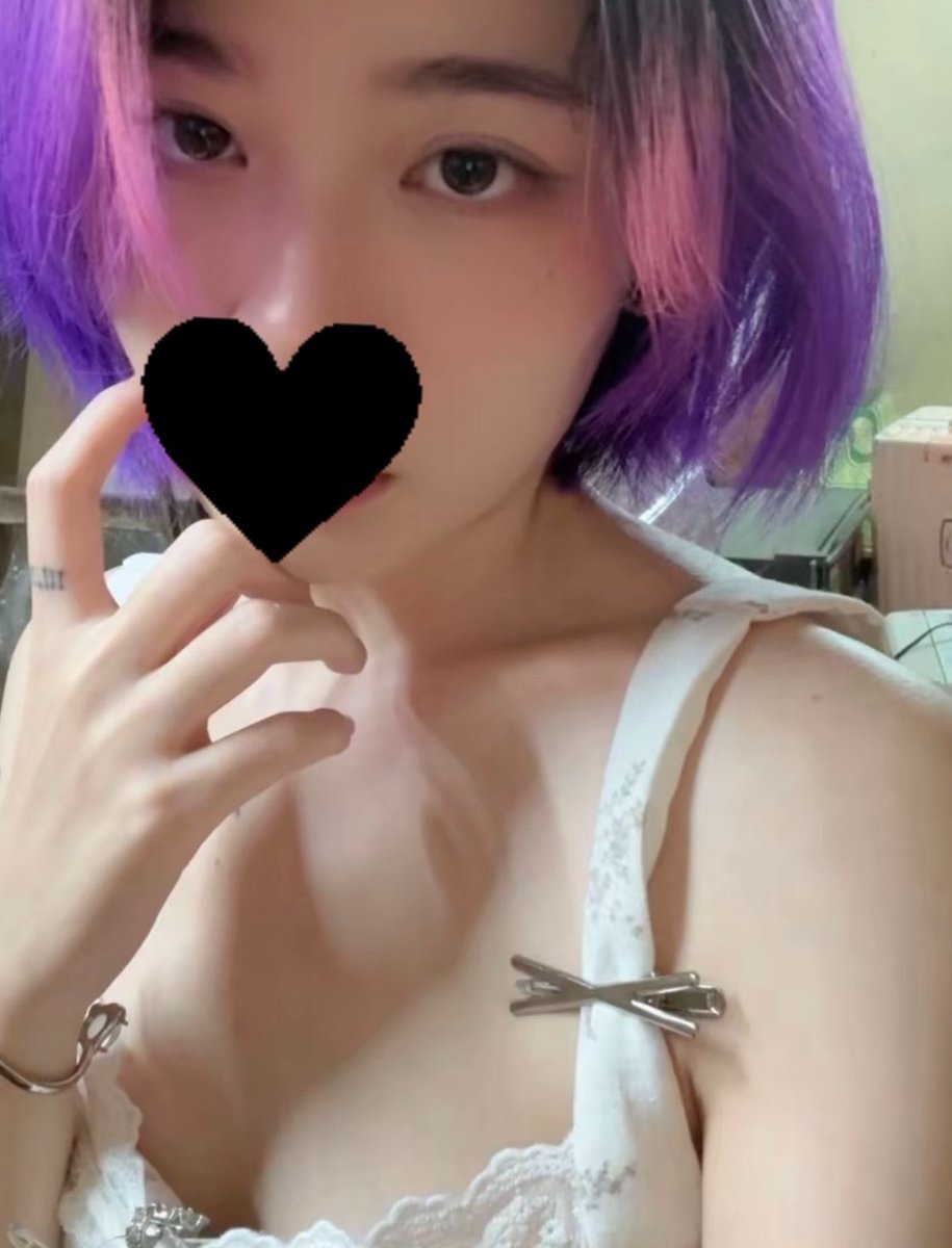 Violet 🎀 tweet media