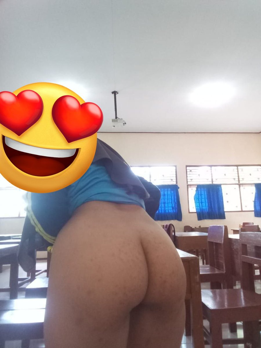 khngshng's tweet photo. nekat eksib di kelas berharap dilihat sama guru nya terus di perk*sa https://t.co/tqJGvutOvT