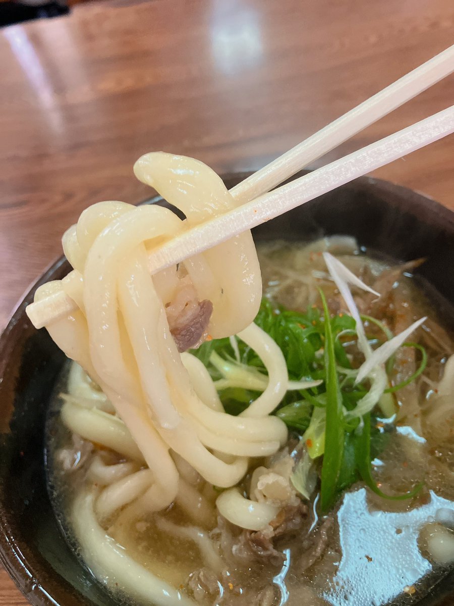 ktm70101's tweet photo. 肉うどん、美味しかった😋
#白石うどん店 #肉うどん https://t.co/Ecq3KduRgi