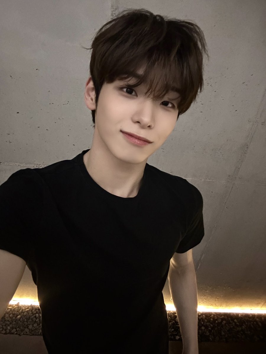 82Message's tweet photo. [#도누니]
제목..😵‍💫

#82MAJOR #82메이저 #에이티투메이저
#김도균 #KIMDOGYUN https://t.co/oRAsjmpp7G