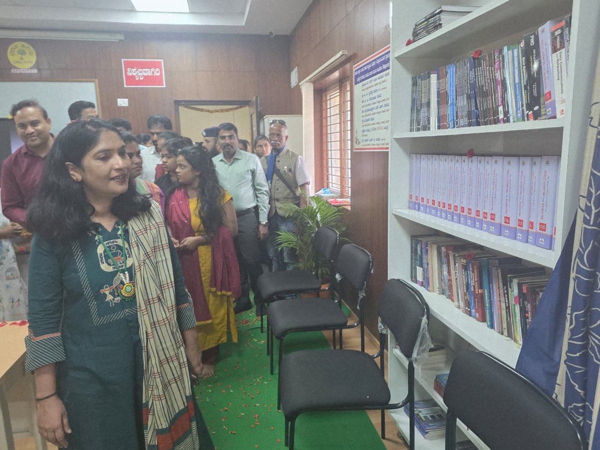 KSLathaKumari1's tweet photo. Great news for Hasan youth! 🎓  
Hassana Spardha Kuteera “Free online + offline coaching for UPSC, KPSC, Group B/C and other exams has now started. Don’t miss this opportunity – spread the word!
At District  Central Library Hassana An initiative by the District Administration https://t.co/C1vRWPtKcp