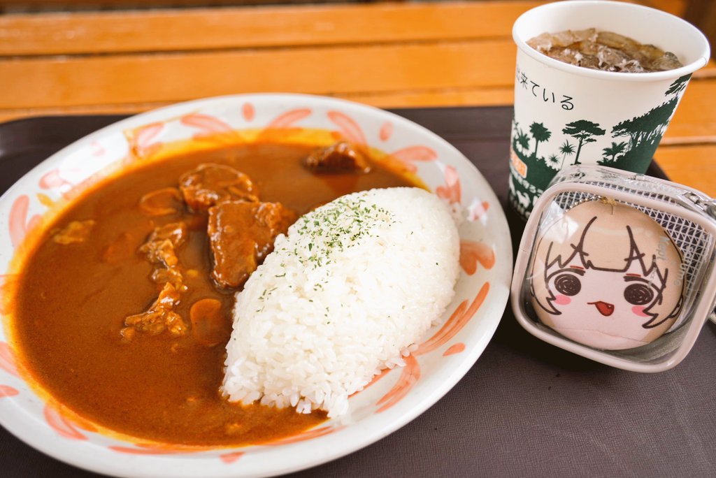 mjm1_std's tweet photo. ねこちゃんせんせえランチ売り切れてたけど、和牛カレーもうますぎるから全然負けじゃないんだよなぁ！！！！！#名取と行くなすど https://t.co/zc5SqO6gwJ
