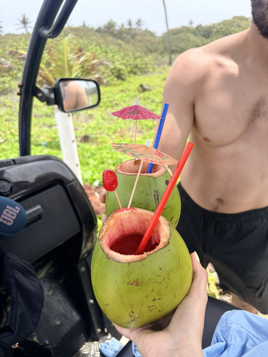 userrmpj's tweet photo. Sai te amo y voy a volver siempre a tiiii🐠🌴✈️❤️🥰 https://t.co/pdmhcdojPp