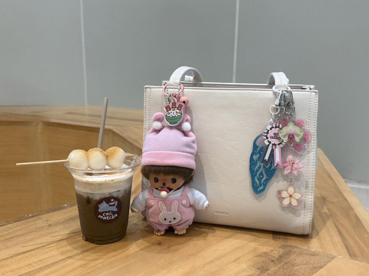 taesdearest's tweet photo. today (: 💭🐯🍵 https://t.co/XshdSoWVL9