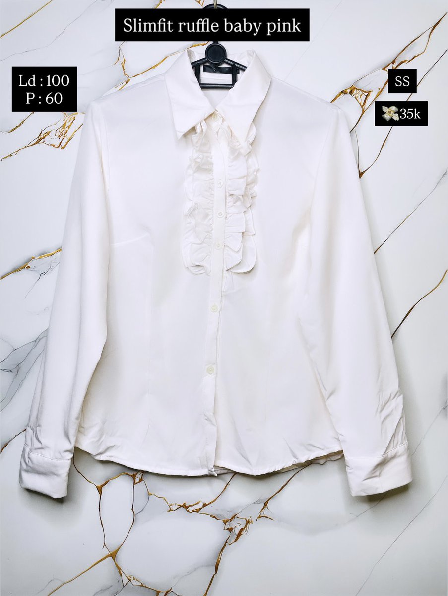 tiwnybity's tweet photo. 👔Slimfit ruffle babypink
🧷Ld : 100
🧷P : 60
Brand : SS
💸35k

Slimfit ruffle baby pink, bahan halus adem, bagian dada ruffle, kancing tangan mewah, warna kurang keluar di kamera, cocok banget ni buat ootd, ngampus, kerja, dan hangout ni😍

link shopee👇🏻
https://t.co/ynRMi3BGGd https://t.co/XgUkxq3L5R