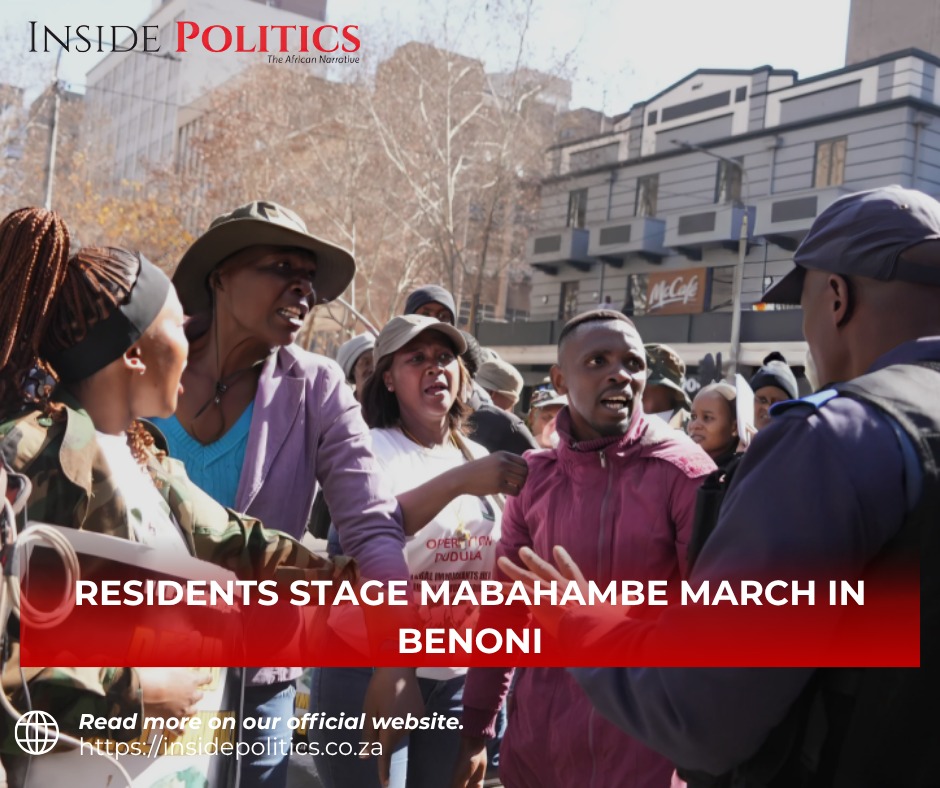InsidePoliticSA's tweet photo. Hundreds of residents from communities across Benoni marched under the #Mabahambe banner from #SinabaStadium in Daveyton, demanding government intervention on local concerns and service delivery challenges.
Read more: https://t.co/JKsZE2Wacx
#Benoni #Daveyton #SouthAfricaNews #MarchAndMarch #LocalGovernment