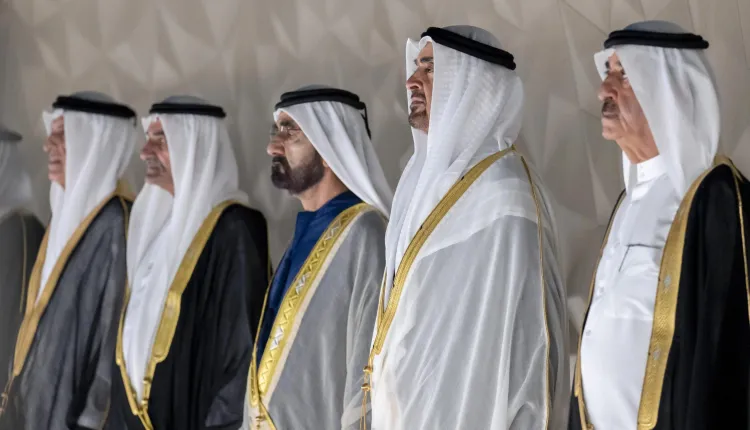 emirates_leakss's tweet photo. حملة عهد ووعد في الإمارات.. تكريس الولاء الشخصي بدلا من مفهوم المؤسسات
#الامارات #عهد_ووعد 
https://t.co/jCzH7vWQU3 https://t.co/dZxzw5HRFf