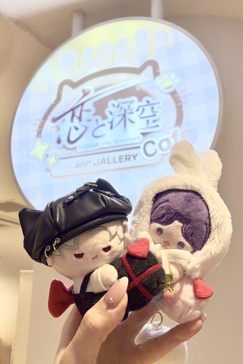 Esc24C's tweet photo. カフェ行ってきた〜！
あまりに食べたすぎたので梨オムにした。
ドリンクはシンとホムラ飲みました🥤🤍 https://t.co/pHQXFuLQQP