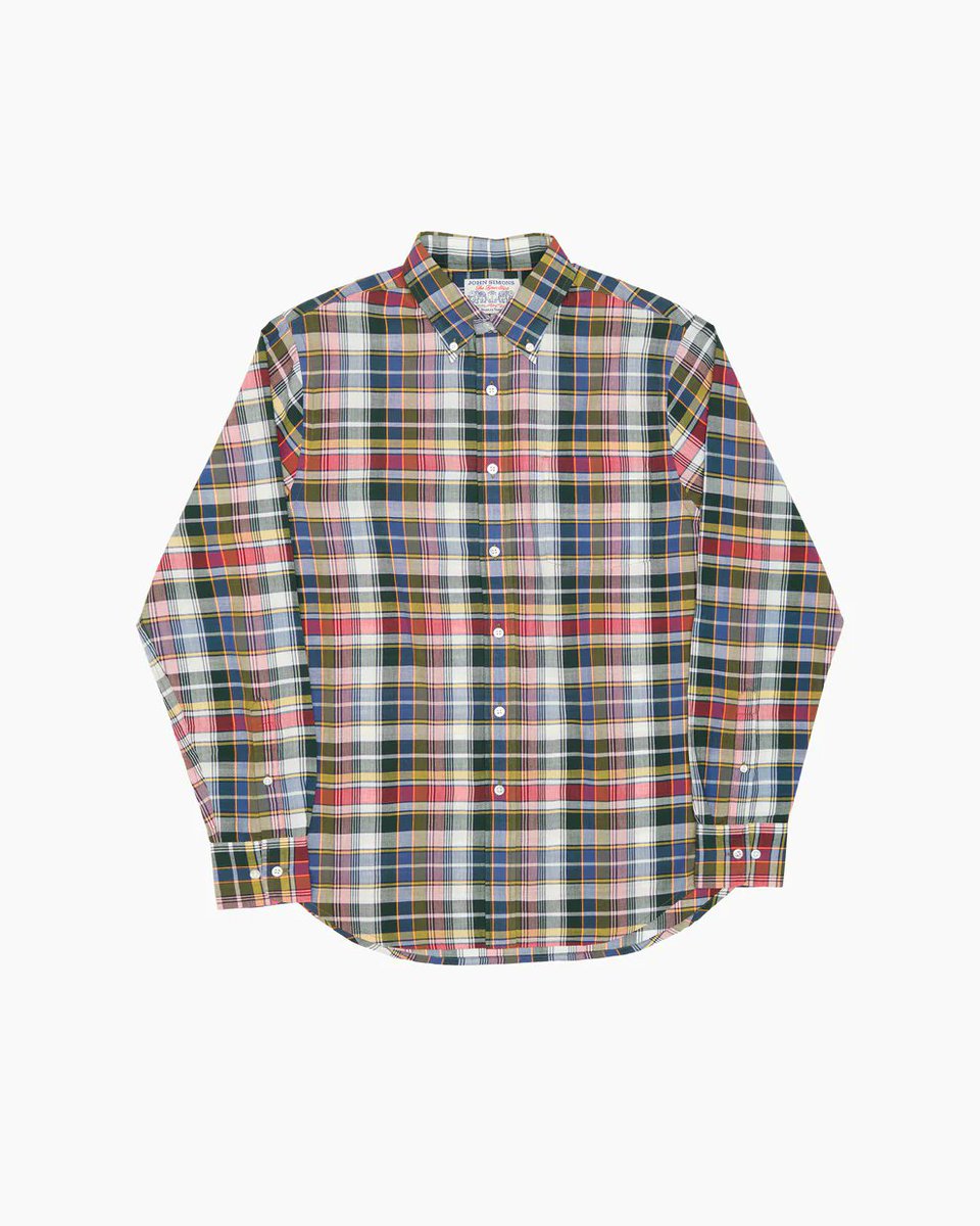 johnsimons1955's tweet photo. and the craftsmanship behind it. Produced in a limited edition of just 50 pieces, each figure is individually handmade, ensuring that no two are exactly alike.
Now available in store and online.
#ivyleague #johnsimons1955 #madras #ivyleaguestyle
Click - https://t.co/RIc3imepFQ https://t.co/1iDFkTo0Y7