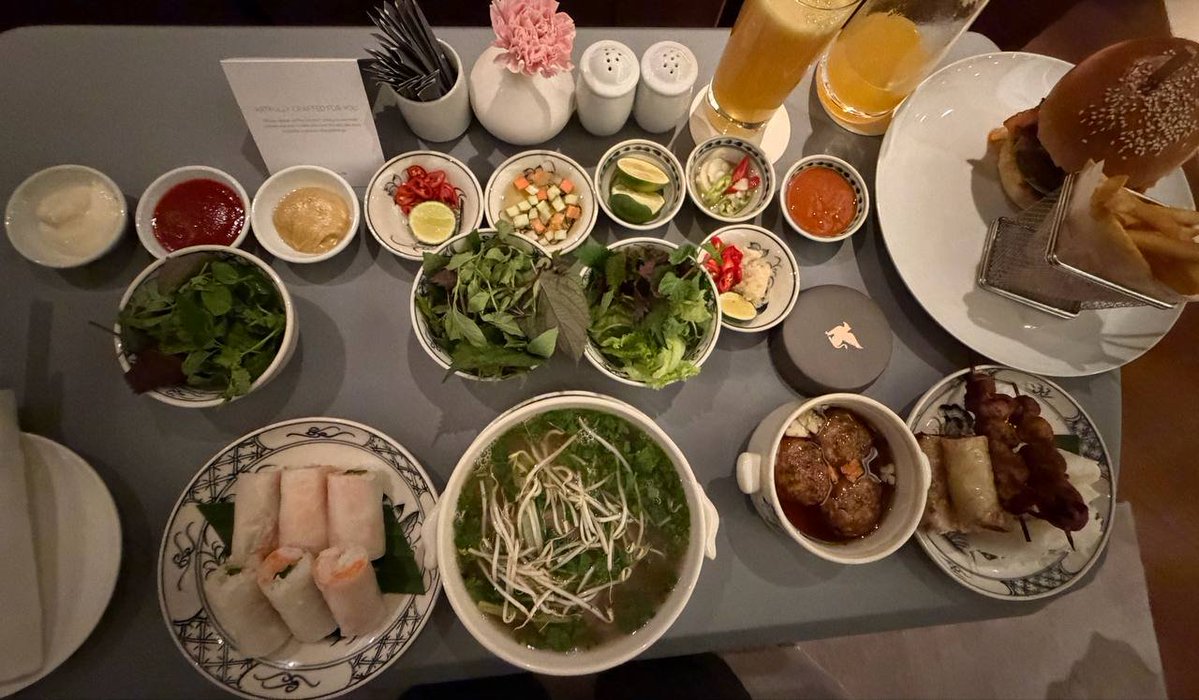 RyulPH's tweet photo. [260606] #RYUL fromm update | PHT

5:58 PM

🌰: [ sent a photo ]
🌰: What should I eat?
🌰: This looks good.
🌰: Rice noodles, seriously...
🌰: I think I should marry it.
🌰: LOL

🌰: [ sent a photo ]
🌰: Can you see how swollen my eye is?
🌰: When I perform tomorrow,
🌰: I might have to wear an eye patch.
🌰: But this is just a photo.
🌰: In person, it's even more swollen.

👤: Is the stye on the lower part of your eye??
⤷ 🌰: Yes.

👤: Who's your roommate, Ryul?
⤷ 🌰: I have my own room this time.

👤: Room with me lol
⤷ 🌰: LOL

#김률 #LNGSHOT