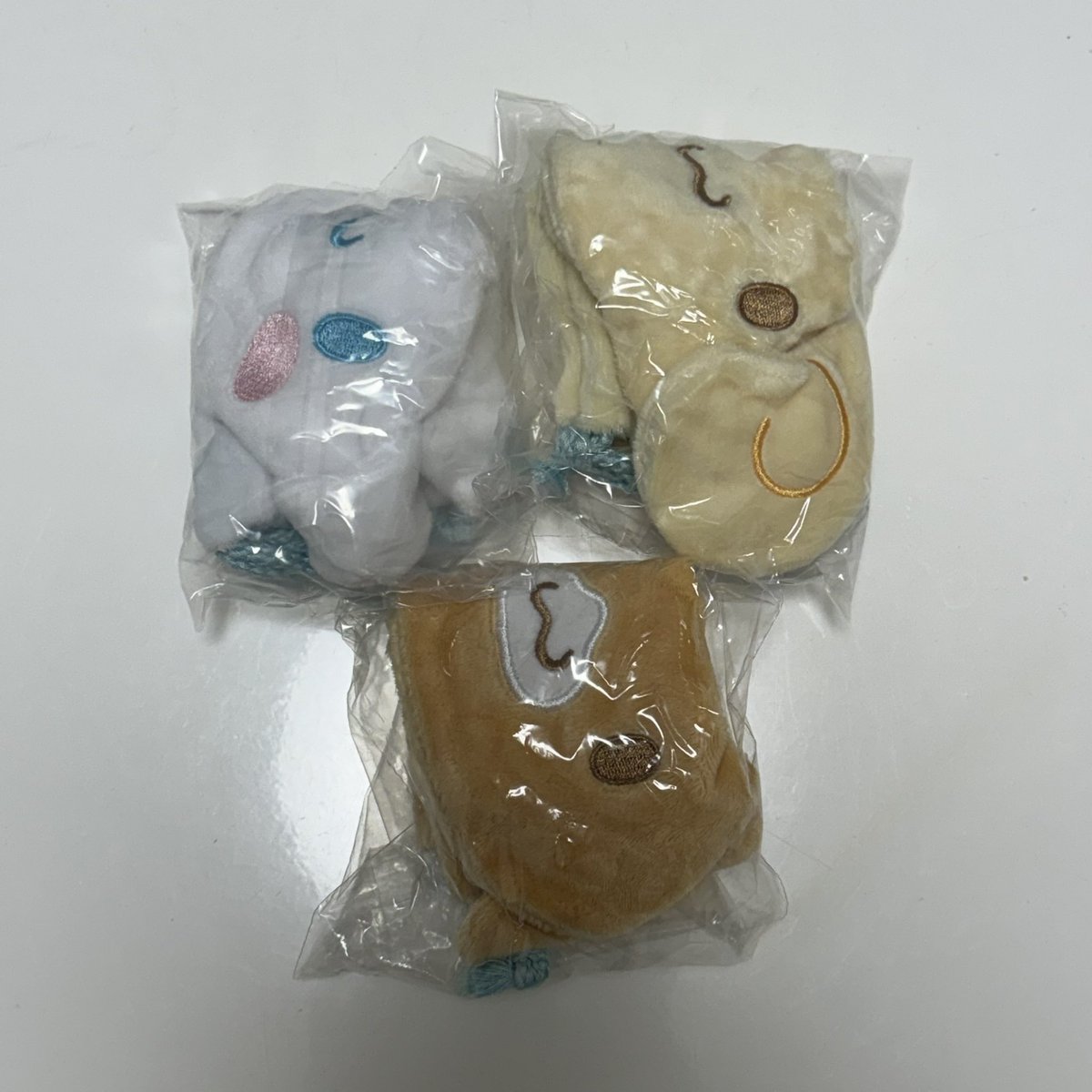 _____jy426's tweet photo. 《交換》 サンリオ シナモン シナモロール 
ふわふわ巾着 ガチャ ガチャガチャ

【求】みるく
【譲】シナモロール、カプチーノ、エスプレッソ

ご希望であれば1:2での
交換も可能になります…！
郵送での交換となります
お気軽にお声掛けください🙇🏻‍♀️
#ガチャガチャ　#シナモロール　#ふわふわ巾着 https://t.co/yw7omv5ytC