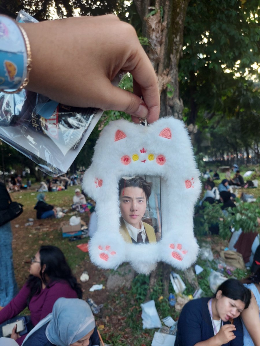 notforent's tweet photo. Yang kehilangan PC piyaaaak bisa diambil ya tapi harus bisa buktiin ini punyanya yakkkkk https://t.co/ihIepQlR1I