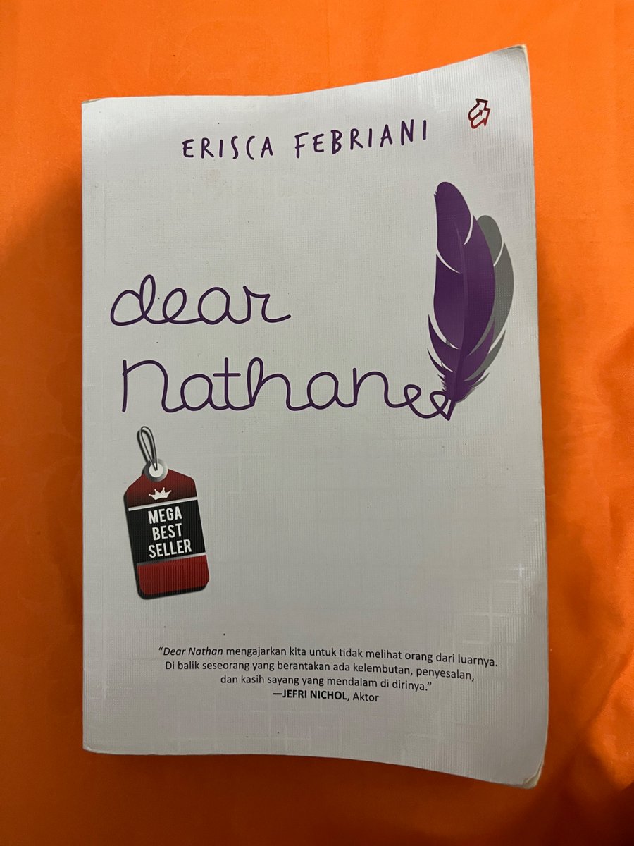 nettyzenn's tweet photo. hai gais, wts novel2 start 60k aja bisa nego bangettt, lumayan good condiii kalii lah #zonauangㅤ https://t.co/ewr8OBUEpt
