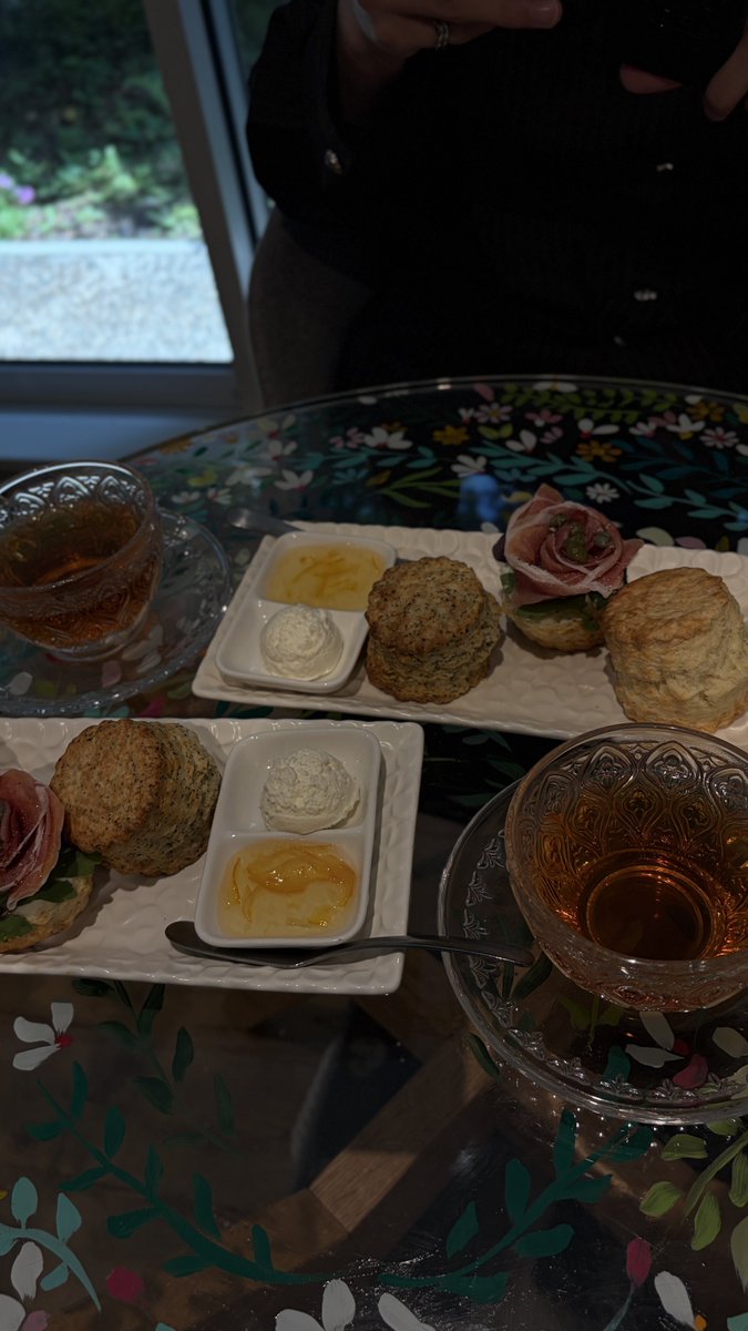 hnnmrgn's tweet photo. 自由が丘YOTSUBA TEA 
ティーフリー神 https://t.co/Mg0rLMgm28