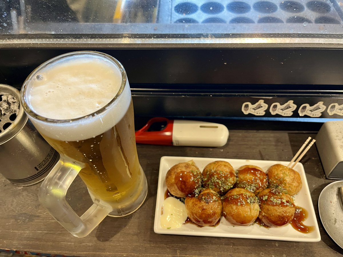 takewacky's tweet photo. 平井の刀鍛冶で立ち飲み修行 https://t.co/ViaDszyq9G